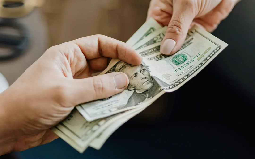 Closing the Gender Gap in Salary Increases: Evidence from a Field Experiment on Promoting Pay Equity